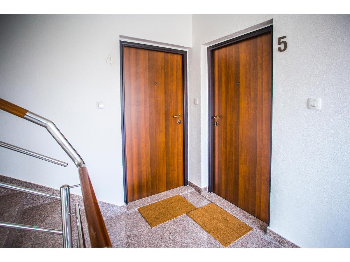 Olive Tree Apartments سبليت المظهر الخارجي الصورة